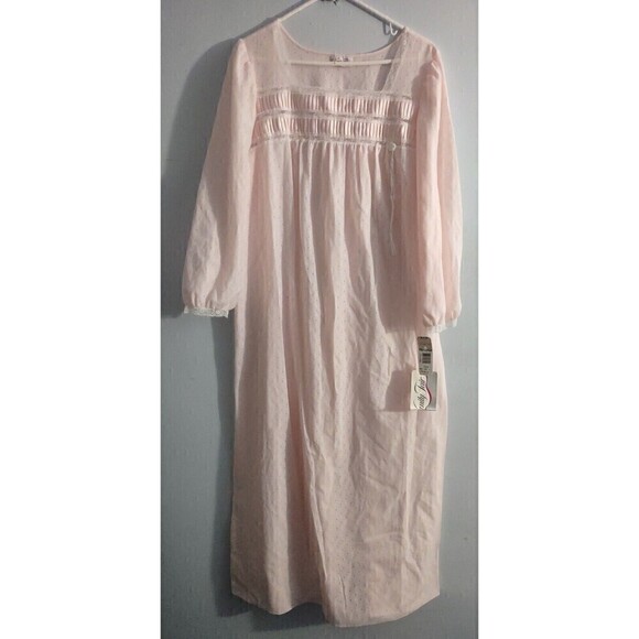 Vanity Fair M Full Length Nightgown Long Sleeve Lace Nylon Blend Pink Dots - Picture 1 of 5